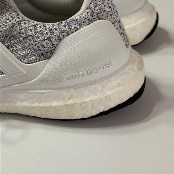 ADIDAS UltraBoost White and Gray Running Shoes sz women’s 7 - Picture 5 of 7